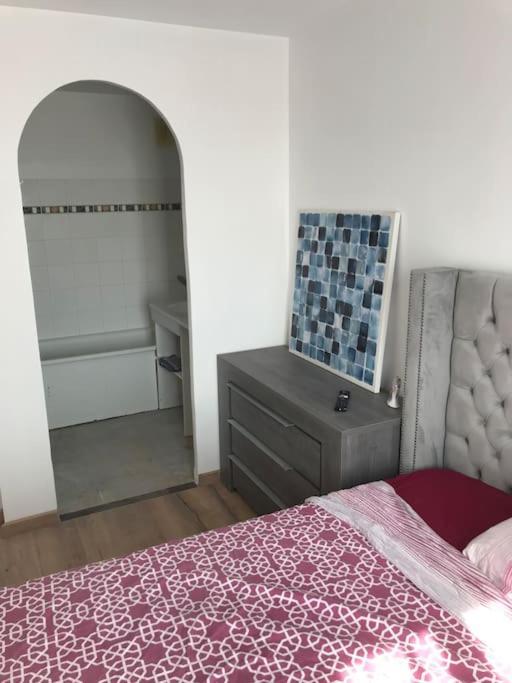 Disney Cosy Lounge Serris Bagian luar foto